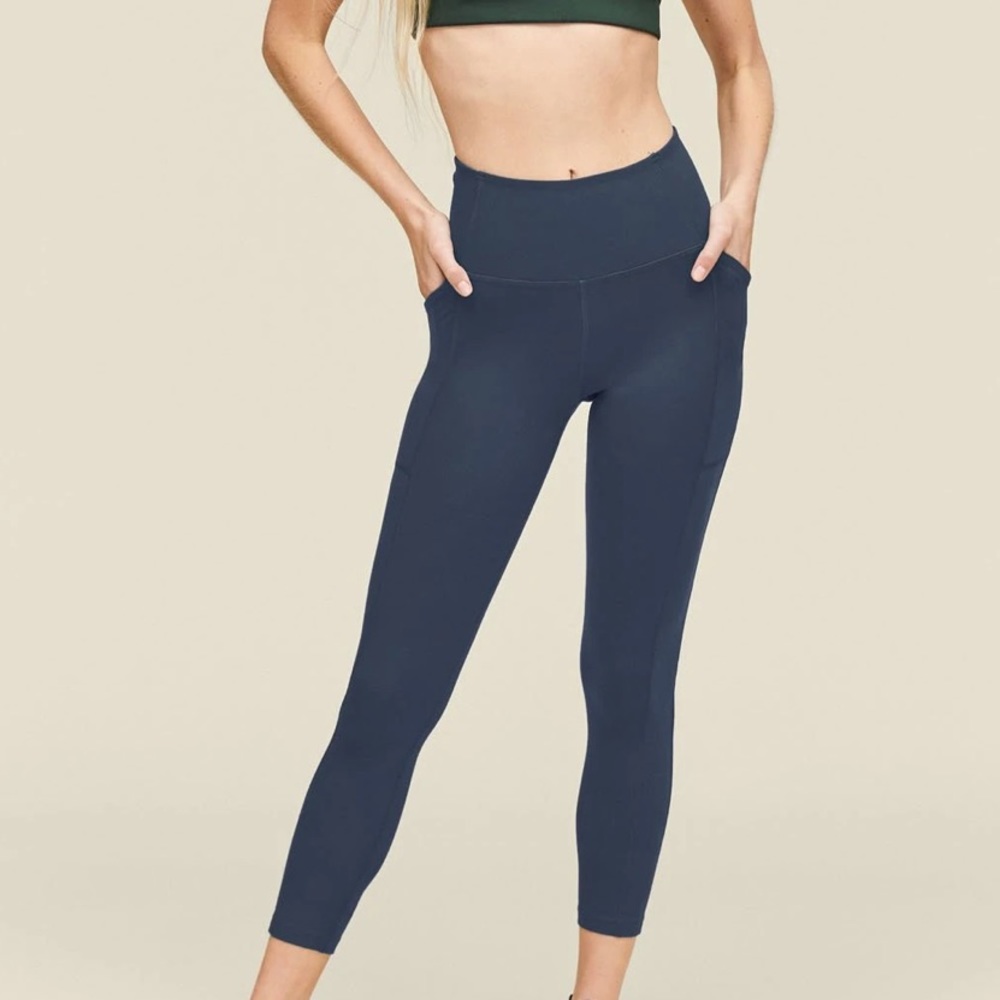GIRLFRIEND COLLECTIVE Compressive Pocket Leggings in Midnight Size Small